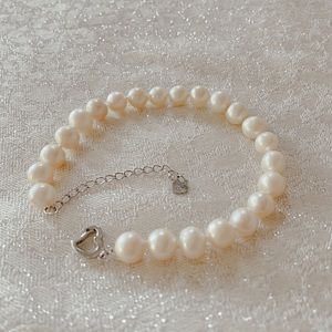Pearl bracelet